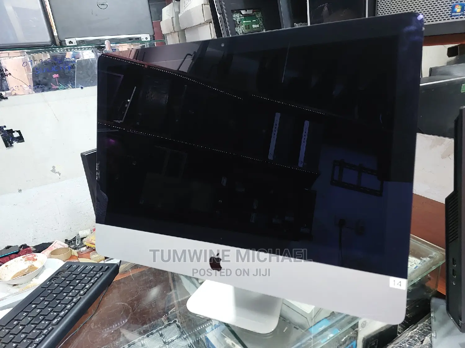 Desktop Computer Apple iMac 8GB Intel Core I5 SSD 128GB