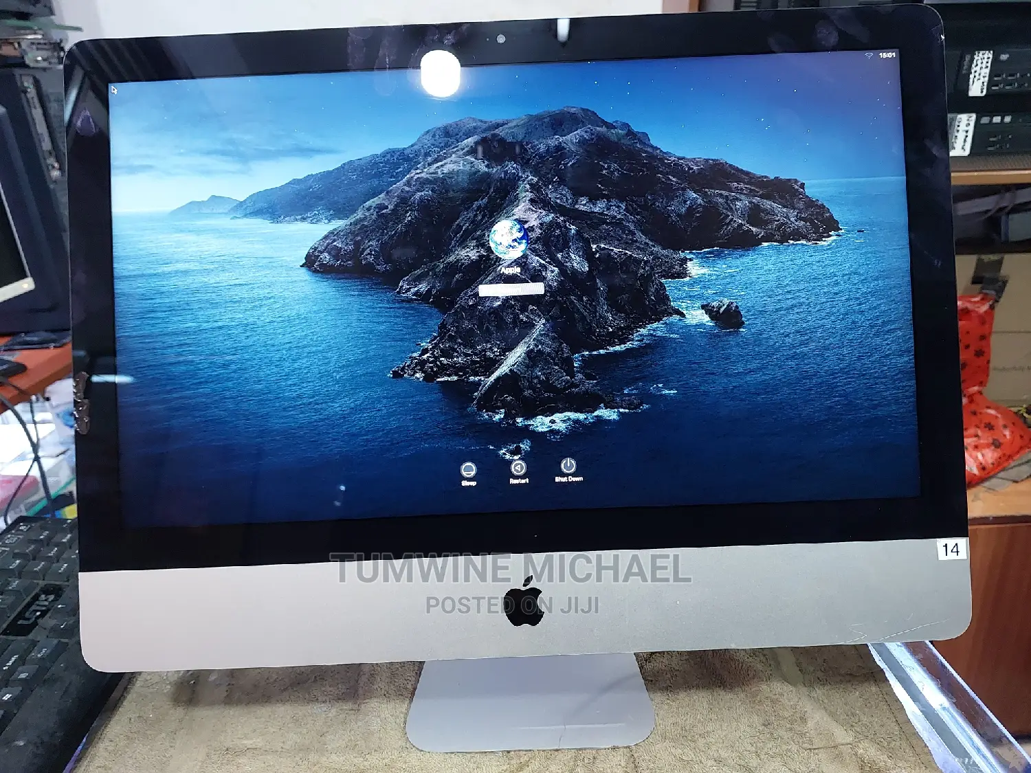 Desktop Computer Apple iMac 8GB Intel Core I5 SSD 128GB