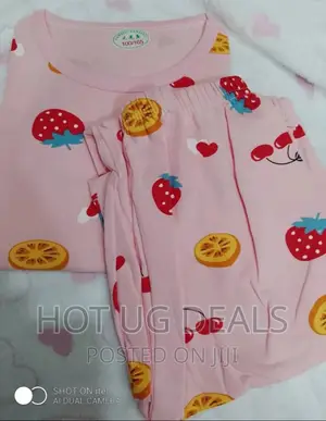 2pc Unisex Kids Night Wear ( 5 - 9 Years) - Multicolor