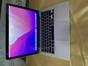 Laptop Apple MacBook Pro 2015 8GB Intel Core I5 SSD 128GB