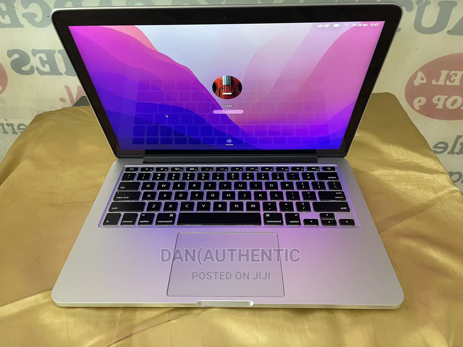 Laptop Apple MacBook Pro 2015 8GB Intel Core I5 SSD 128GB