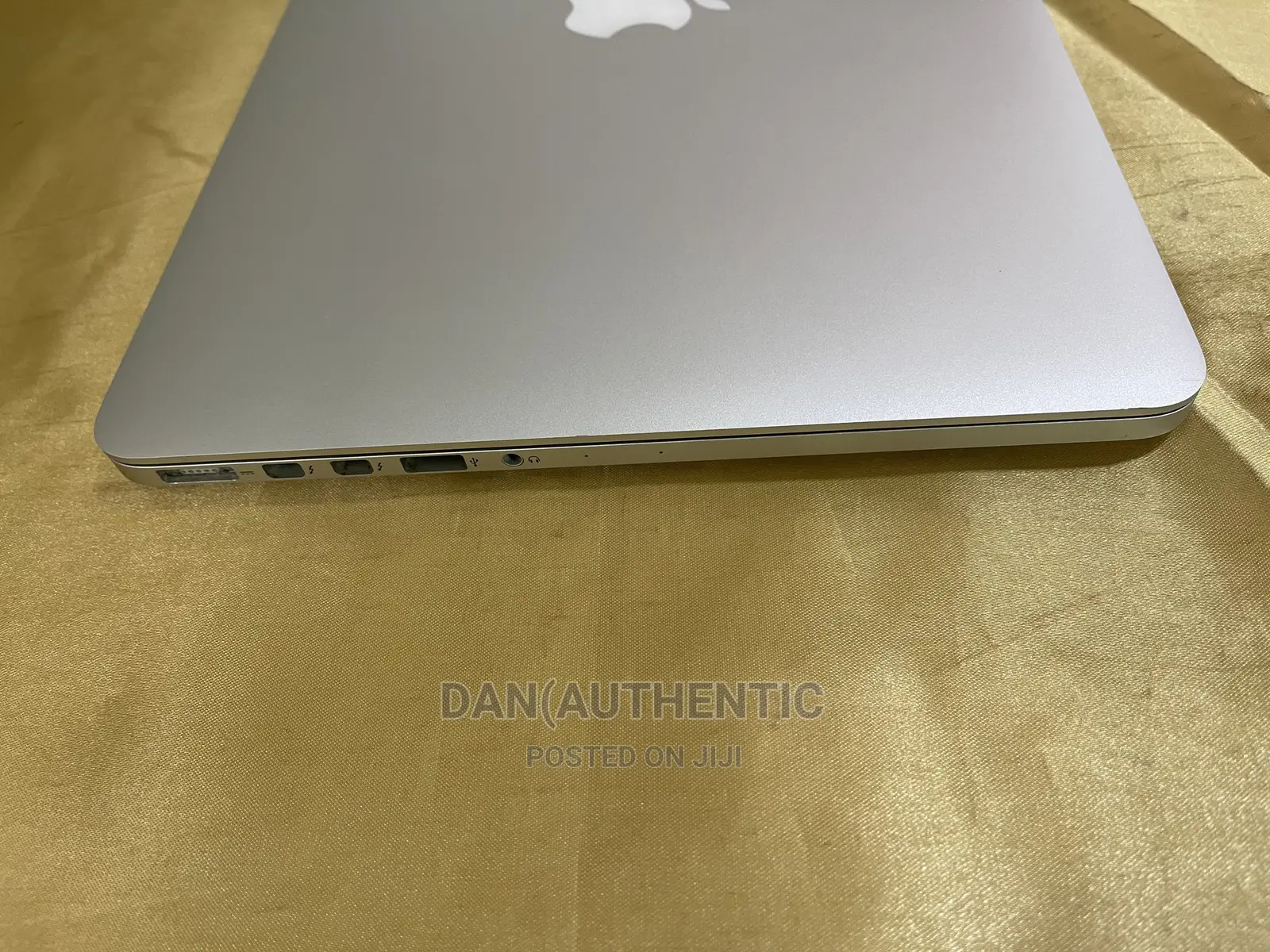 Laptop Apple MacBook Pro 2015 8GB Intel Core I5 SSD 128GB