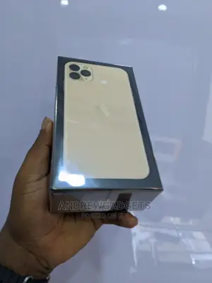 New Apple iPhone 11 Pro Max 256 GB Gold