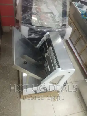 Commercial Bread Slicer Machine - Silver