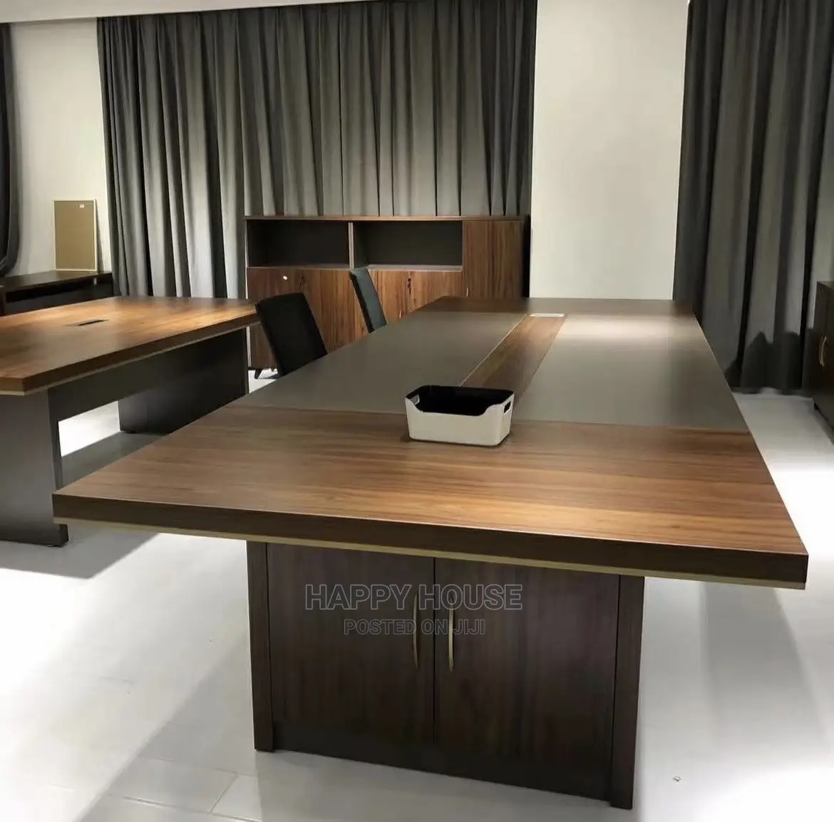 Executive Boardroom Table 2.4mtr ( 8 Seater)