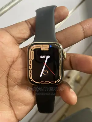 Apple Watch Series 7 Stainless Steel Gold Limited Edition