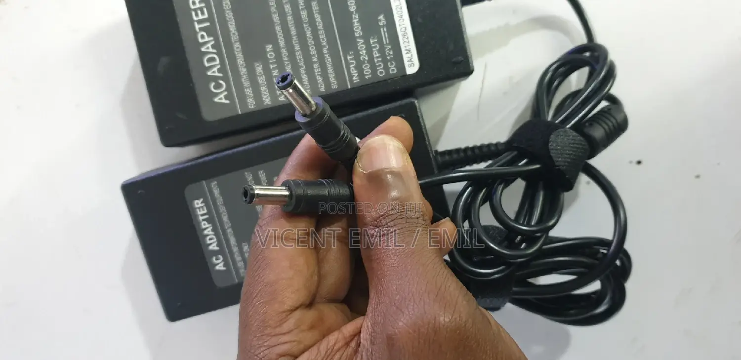 Universal Adapter AC 12v 5A