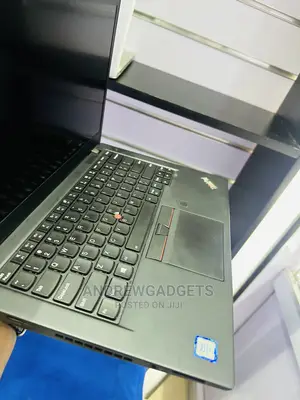 Laptop Lenovo ThinkPad T470s 16GB Intel Core I5 SSD 256GB