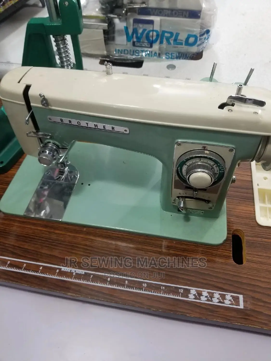 Brother Zigzag Design Japan Sewing Machine