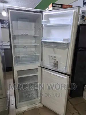 330l Hisense Double Door Fridge -Silver