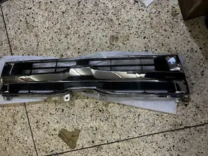 Hiace 2010 - 2013 Grille