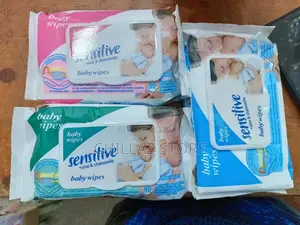Sensitive Baby Wipes.