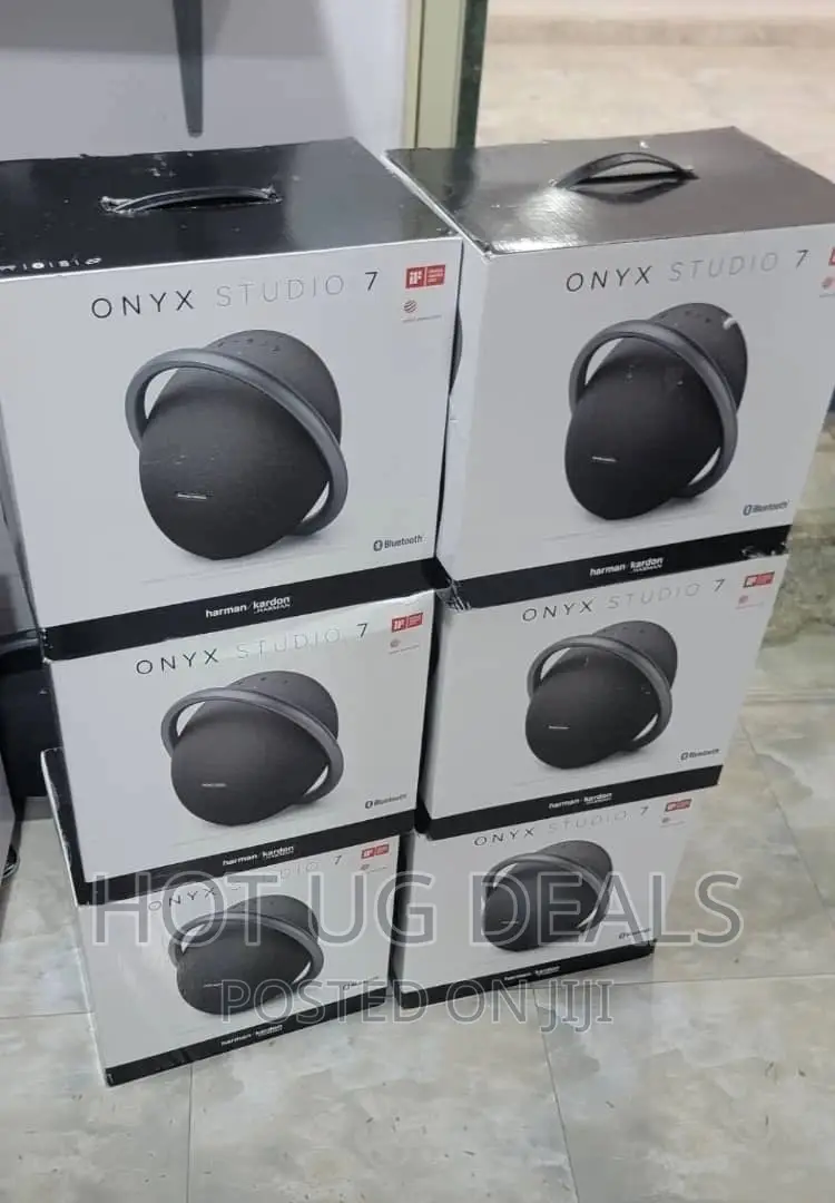 Harman Kardon Onyx Studio 7 Wireless Bluetooth Speaker-Black
