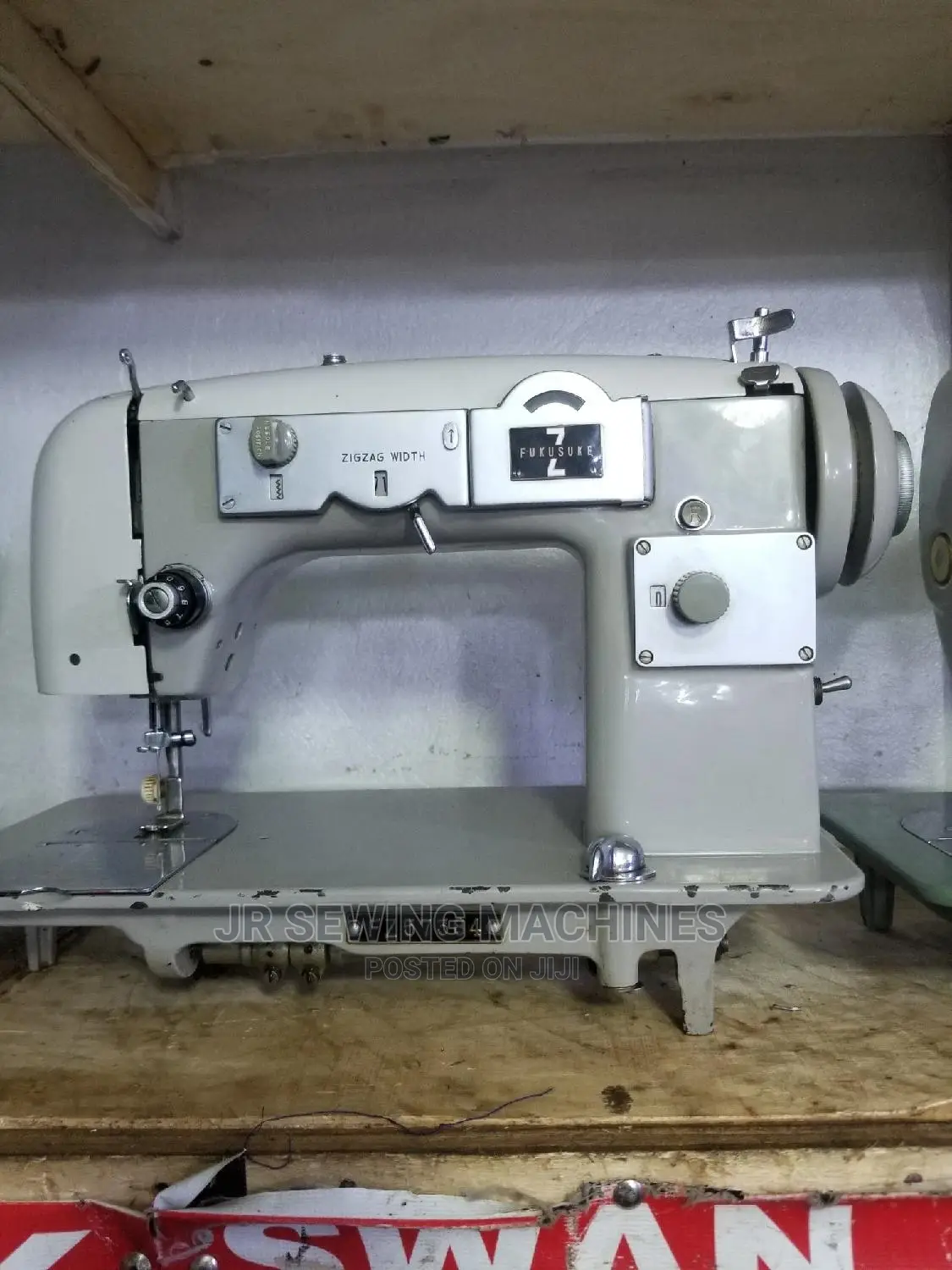 Zigzag Japan Sewing Machine