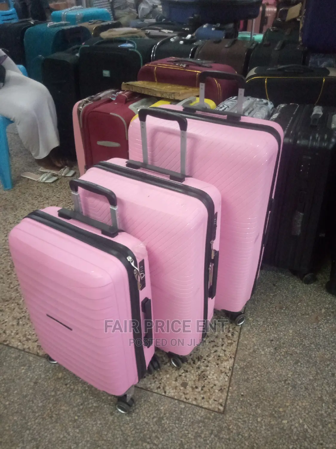 Original Plastic Suitcases.Medium.( Pink)