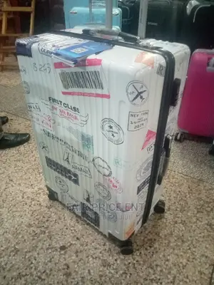 Adventure Original Plastic Suitcases.Extra Large.( White)