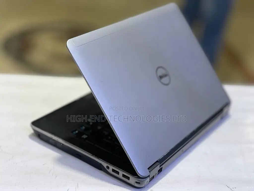 Laptop Acer TravelMate X3 4GB Intel Core I5 HDD 500GB