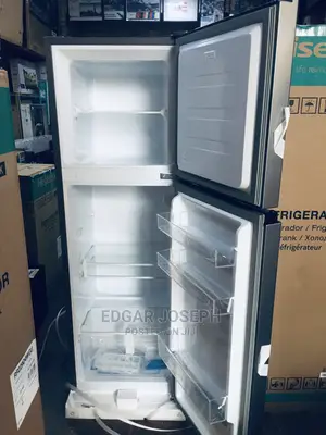 Hisense 200 L Refrigerator