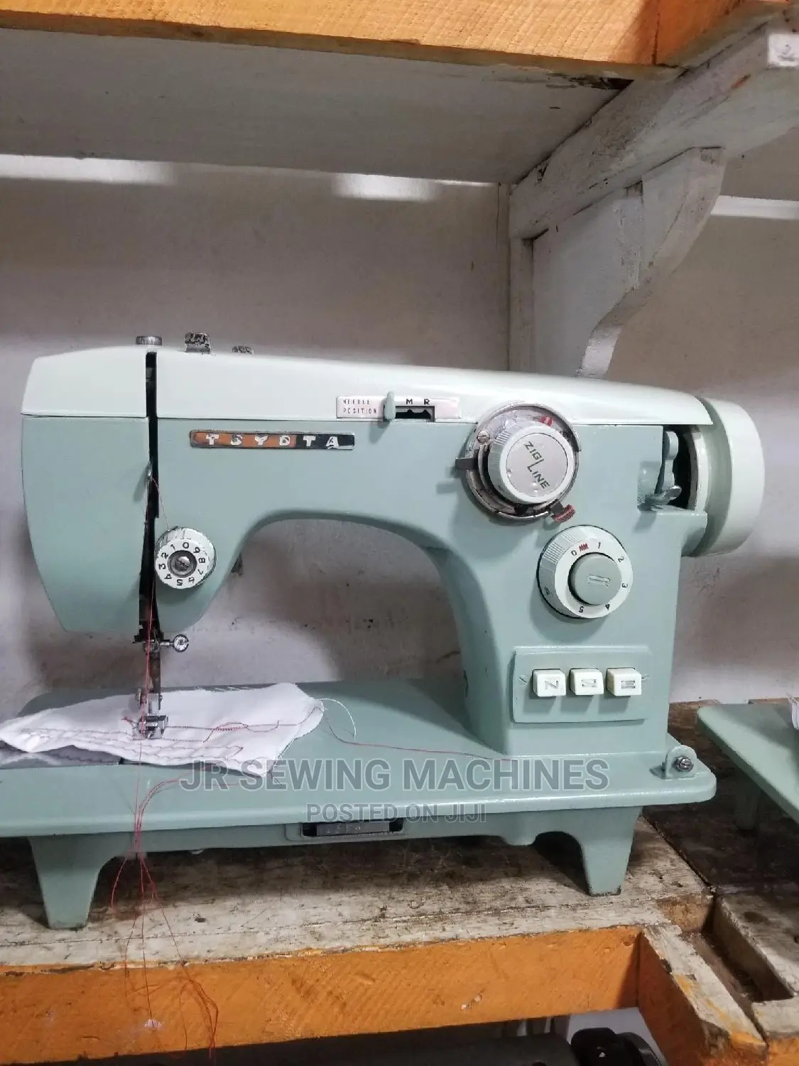 Toyota Zigzag Design Sewing Machine