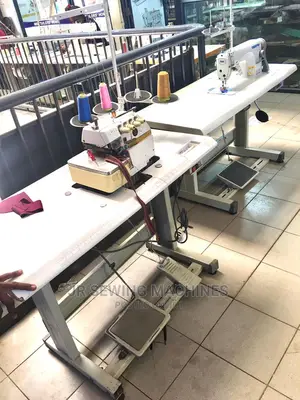 Overlock Industrial Sewing Machine