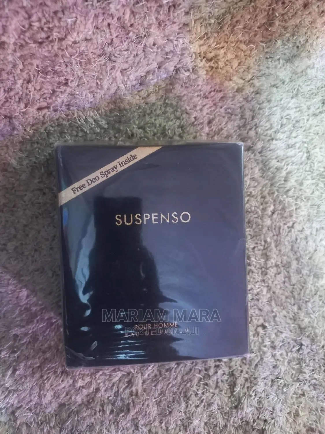 Suspenso Perfume