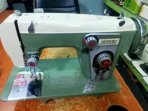 Janome Zigzag Design Sewing Machine