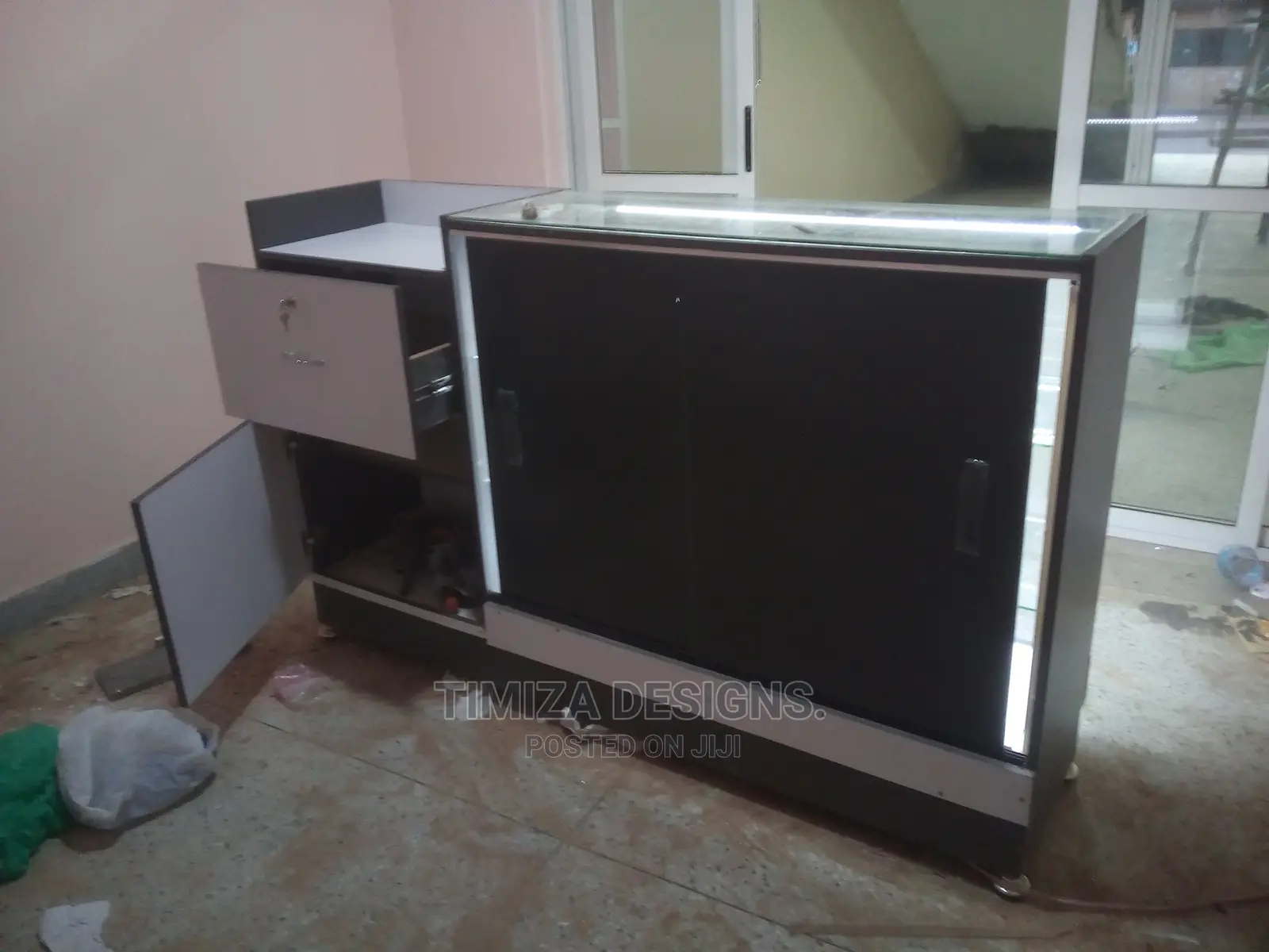 Display Counter(Made on Order)