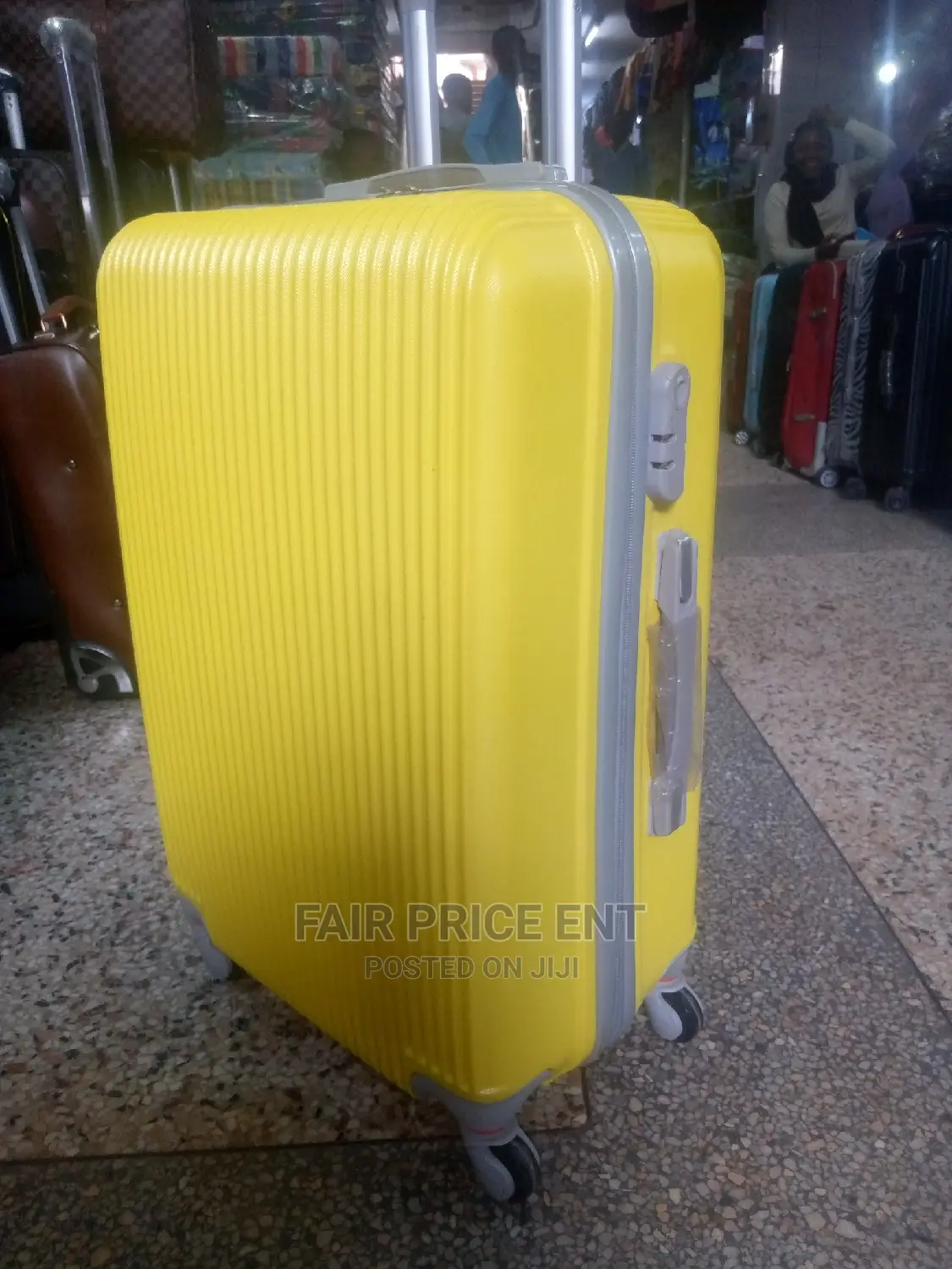 Plastic Suitcases . Medium.( Yellow)