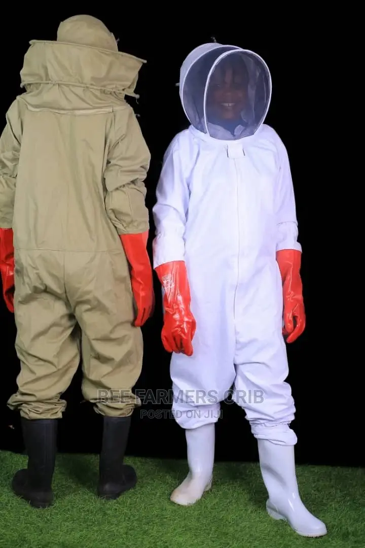 Bee Suits / Protective Ware
