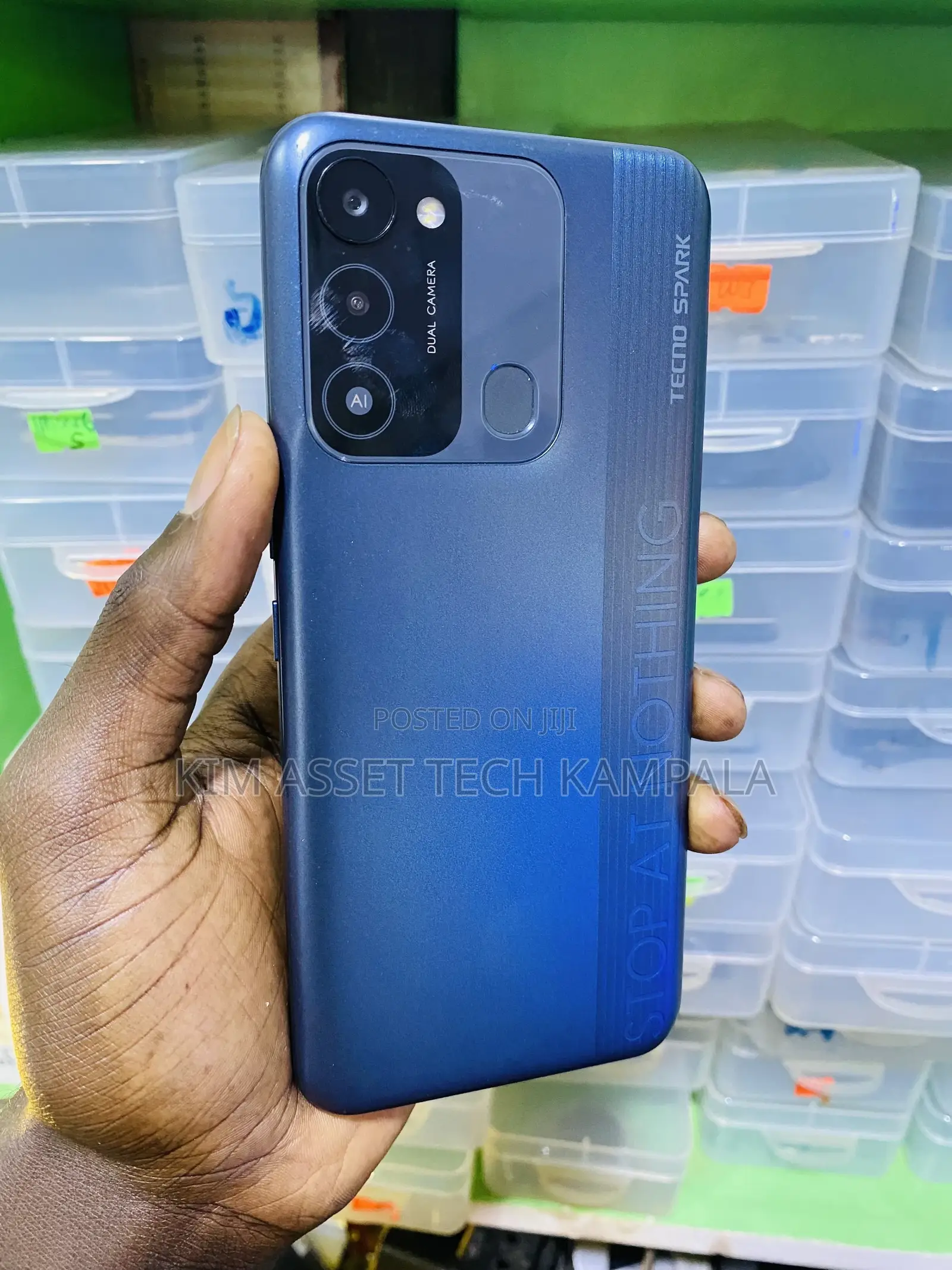 Tecno Spark 8C 64 GB Gray