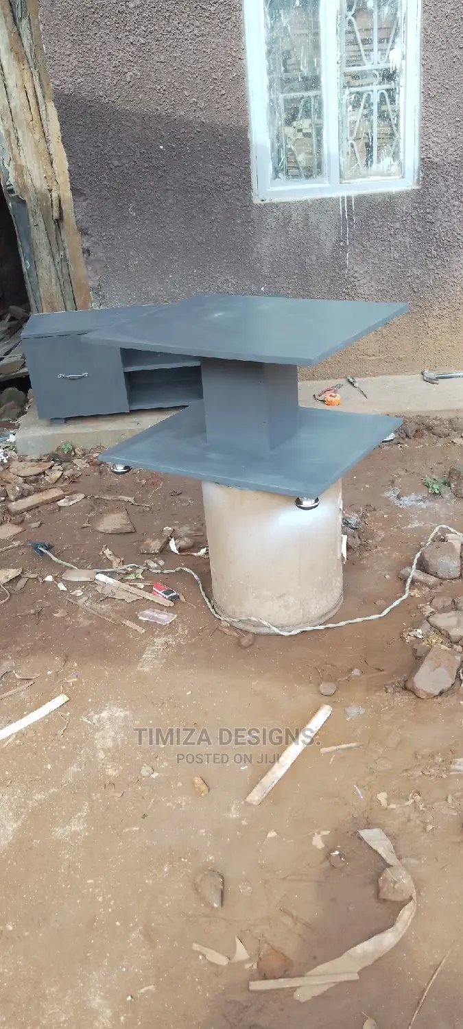 Medium Center Table
