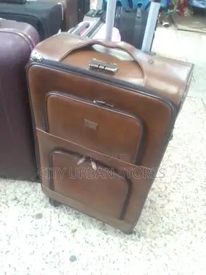 Yuoyae Leather Suitcase