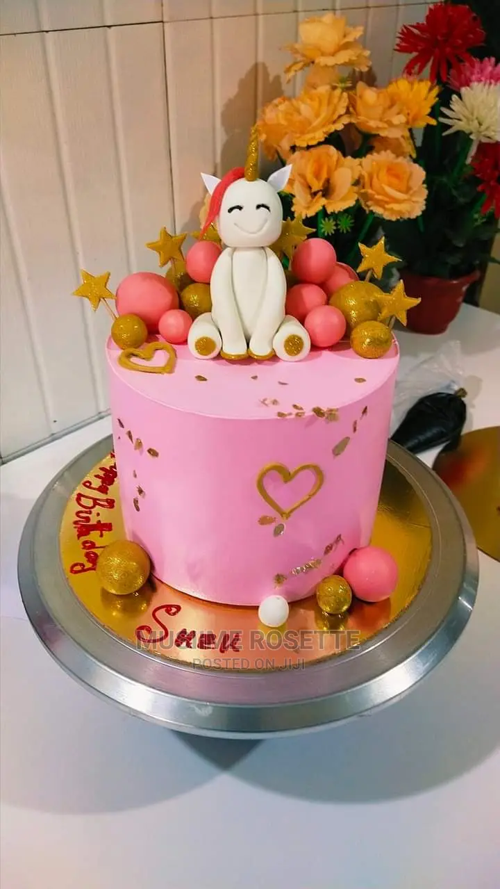 Short Training Cake Making and Icing