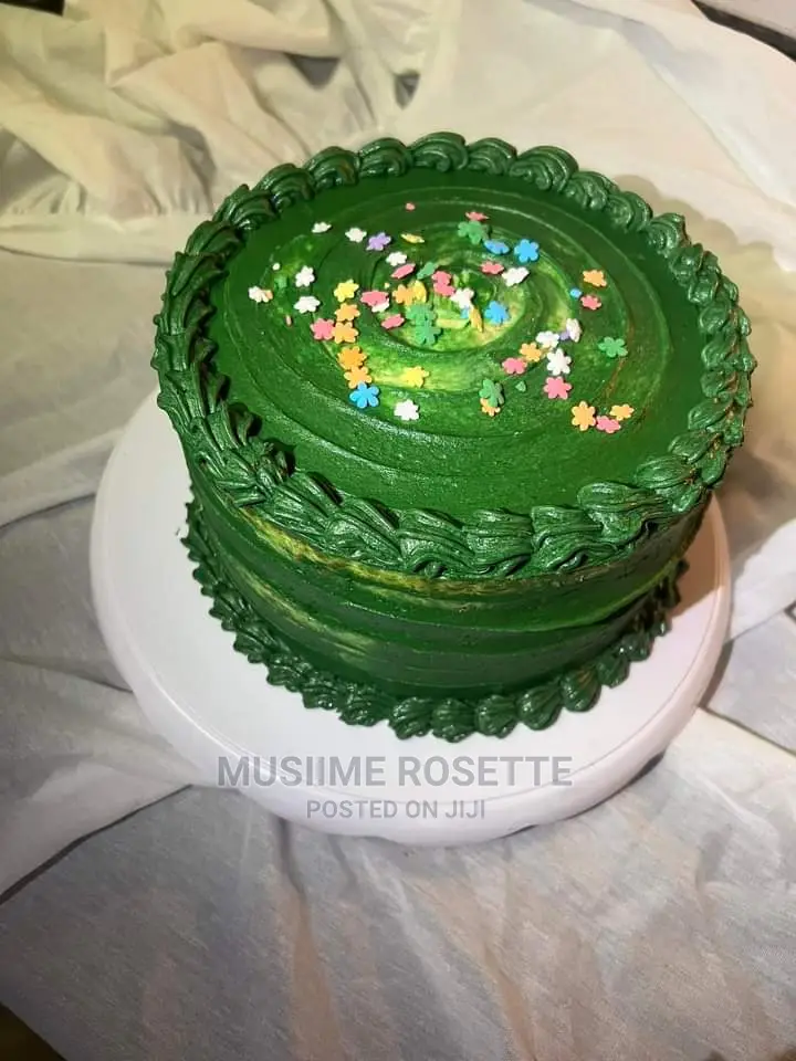 Short Training Cake Making and Icing