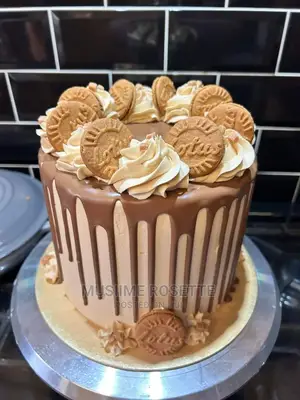 Short Training Cake Making and Icing
