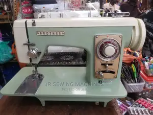 Brother Zigzag Design Japan Sewing Machine