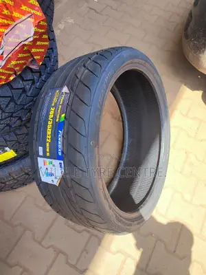 265/35r22 Tires