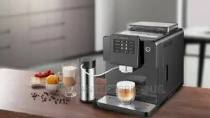 HISENSE 1.7L Automatic Coffee Maker \\ 1350w \\ HAUCMBK1S5