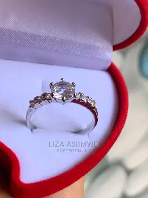 Engagement Rings / Promise Rings Available