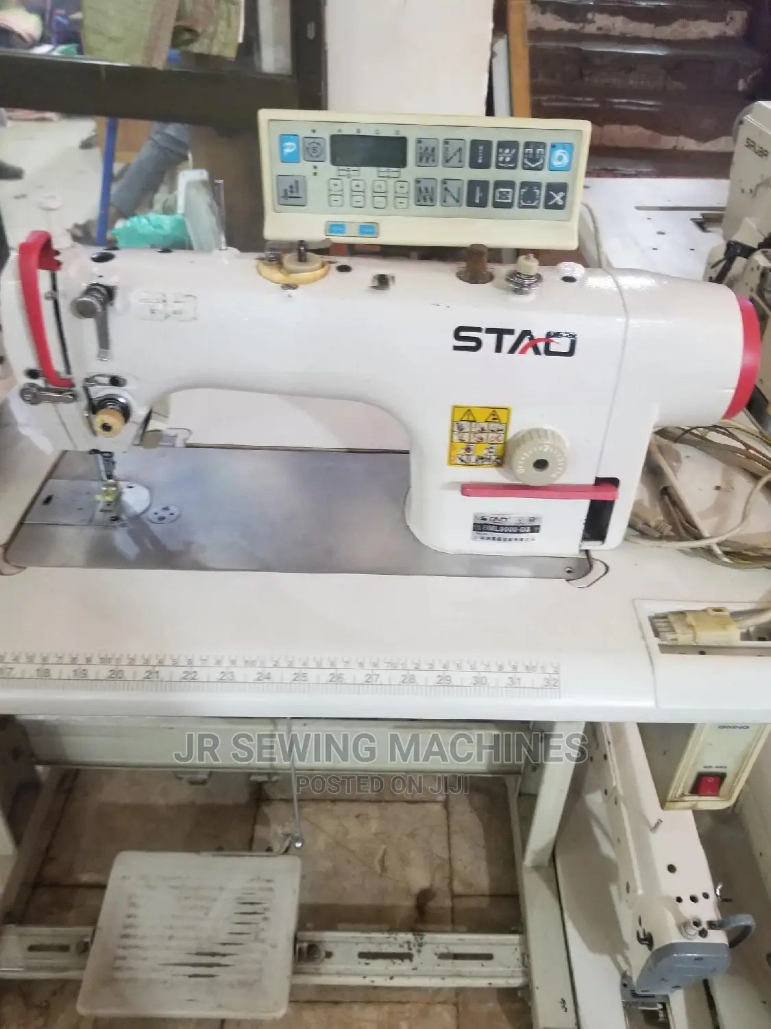Computerized Industrial Sewing Machine