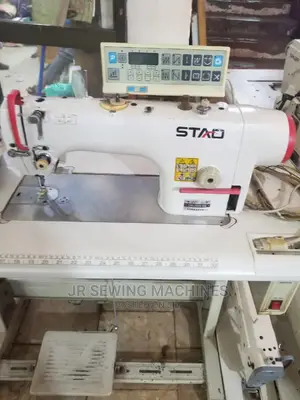 Computerized Industrial Sewing Machine