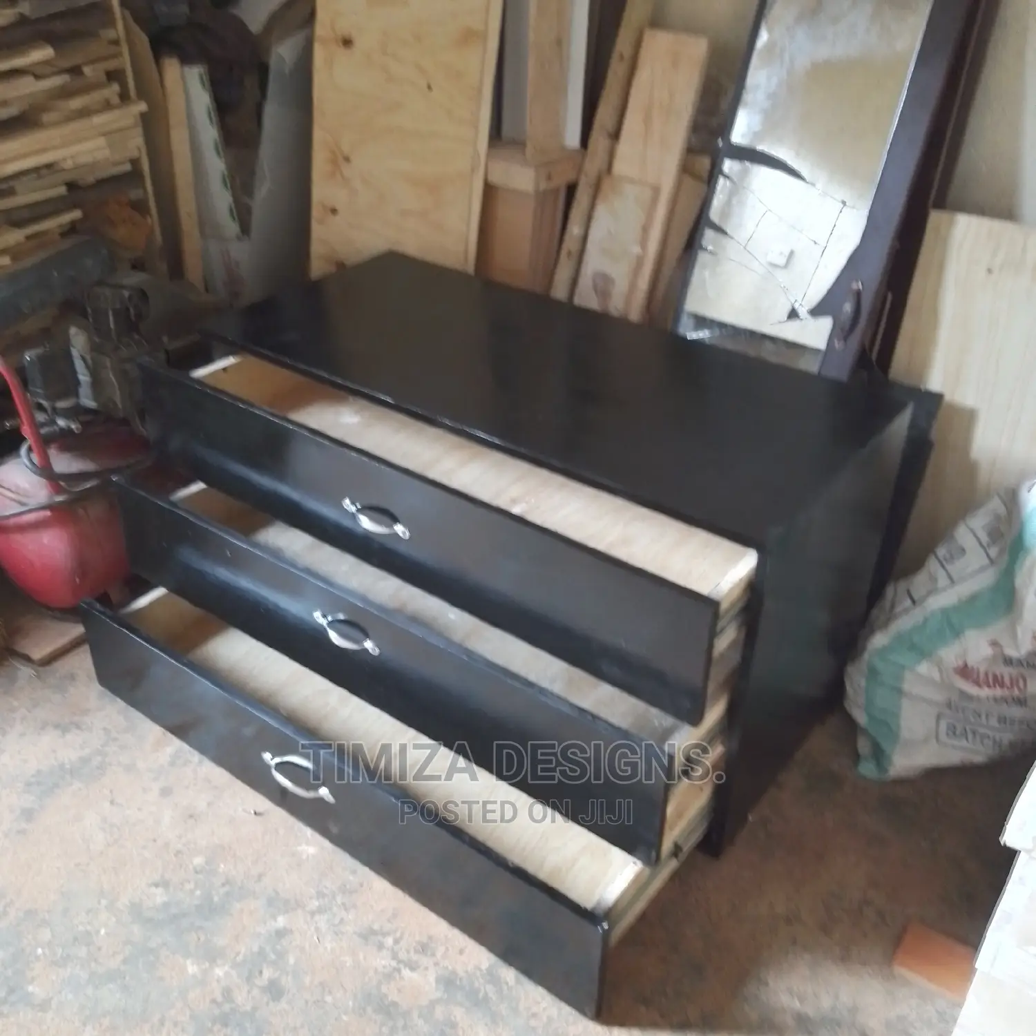 Big Drawers