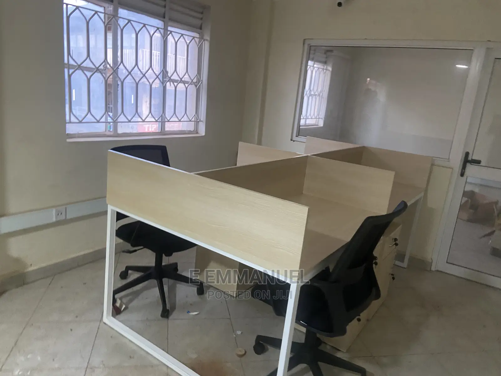4 Seater Workstation