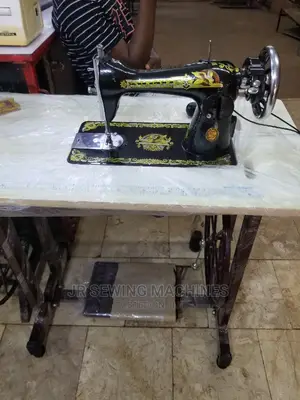 Singer Original Sewing Machine