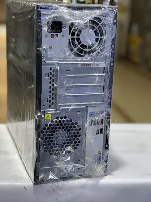 MSI Trident 3 Arctic 8th 2GB Intel Core 2 Duo HDD 250GB