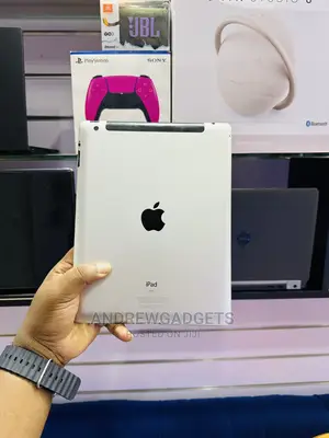 Apple iPad 3 Wi-Fi 16 GB Silver