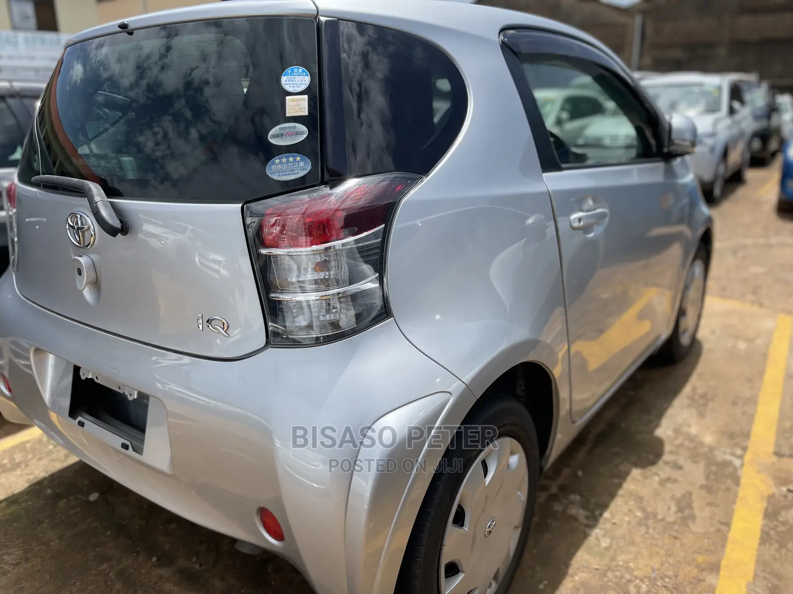 Toyota iQ 1.3 2010 Silver