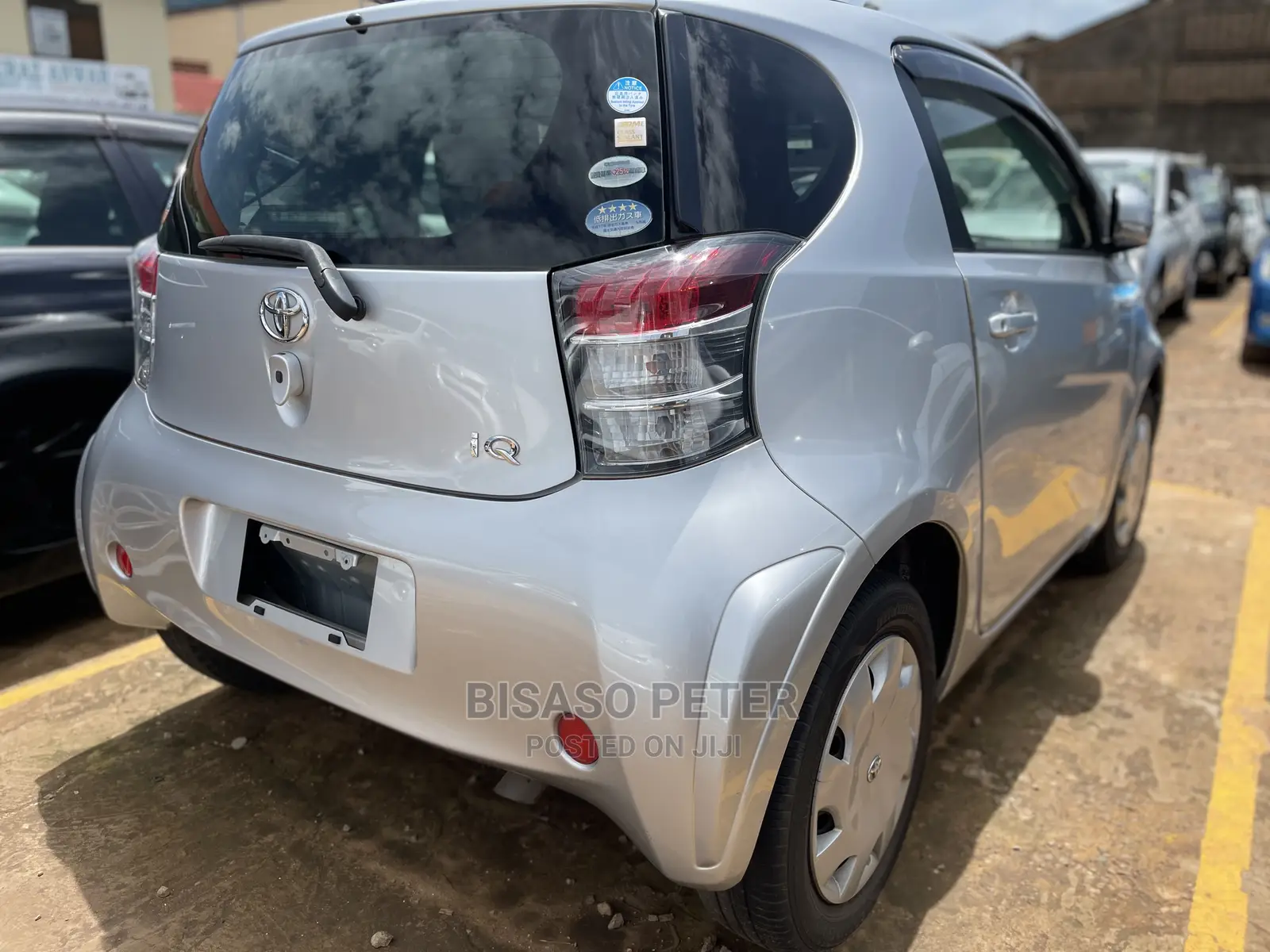 Toyota iQ 1.3 2010 Silver