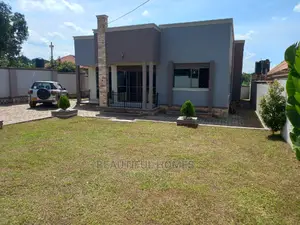 Furnished 4bdrm House in Kira for Sale