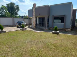 Furnished 4bdrm Bungalow in Kira for Sale